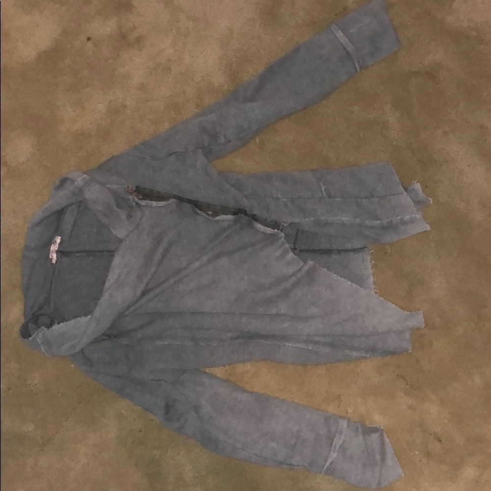 Side zip sweater